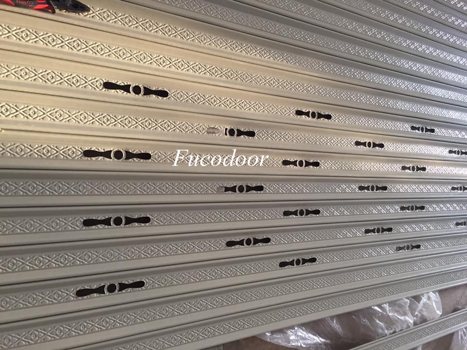 Cửa cuốn siêu trường thép đột lỗ thoáng