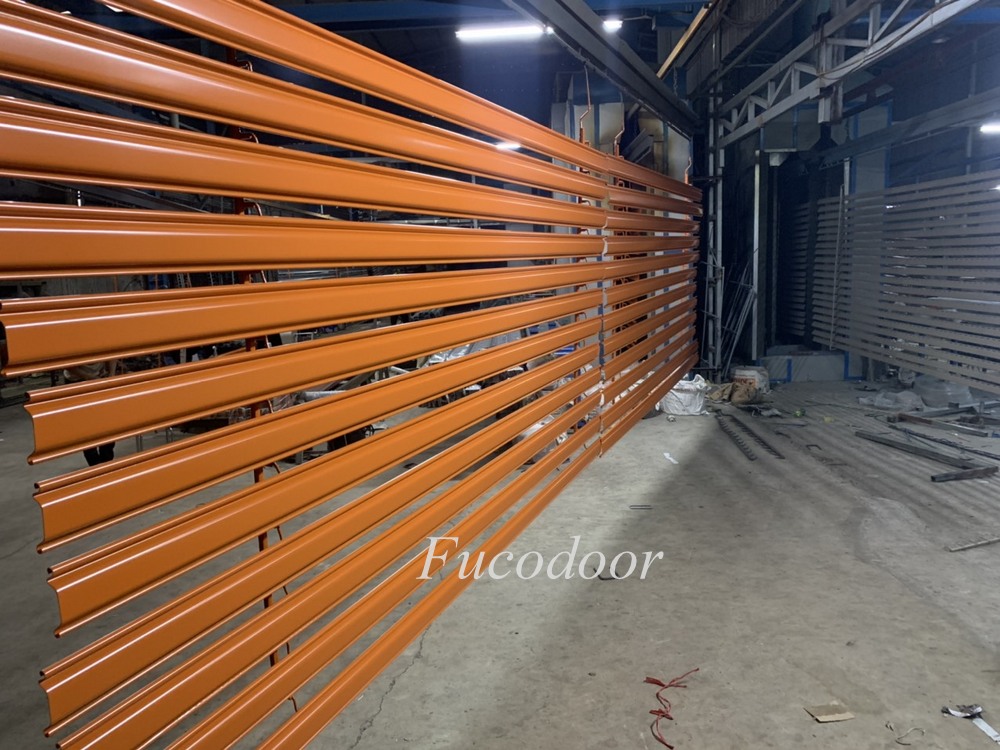 Cửa cuốn siêu trường sơn tĩnh điện dầy 1.2ly