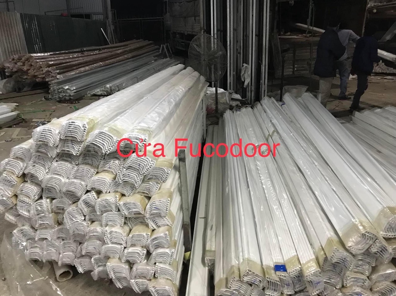Cửa cuốn siêu trường sơn tĩnh điện dầy 1ly