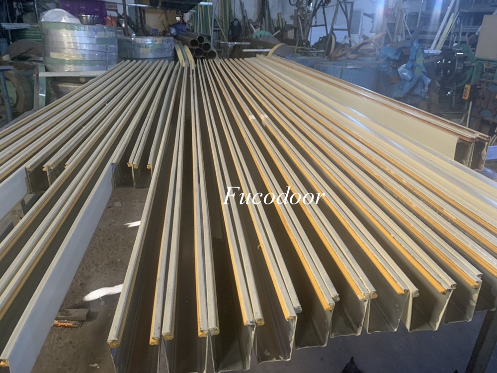 Cửa cuốn siêu trường sơn tĩnh điện dầy 1ly