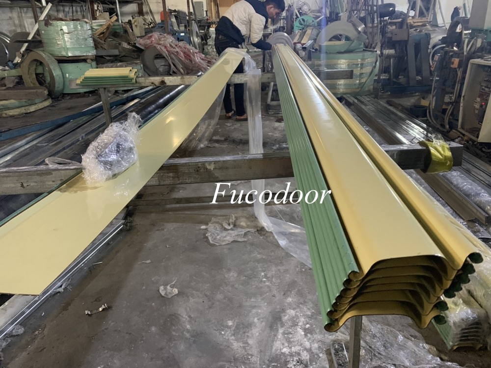 Cửa cuốn siêu trường thép mạ màu dầy 0.9ly