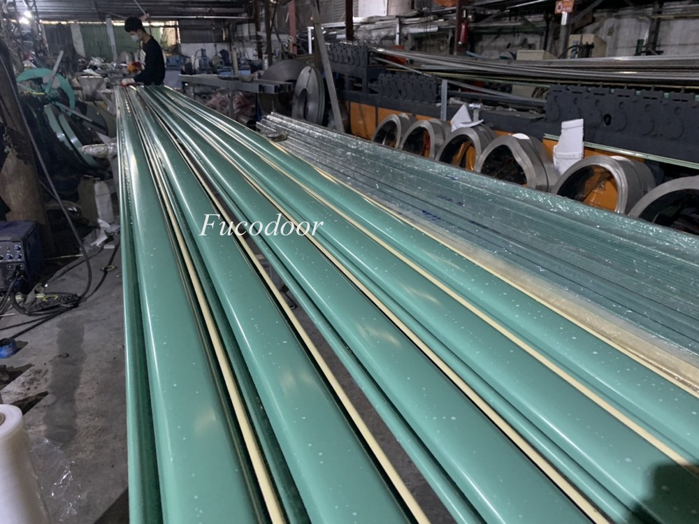 Cửa cuốn siêu trường thép mạ màu dầy 0.9ly