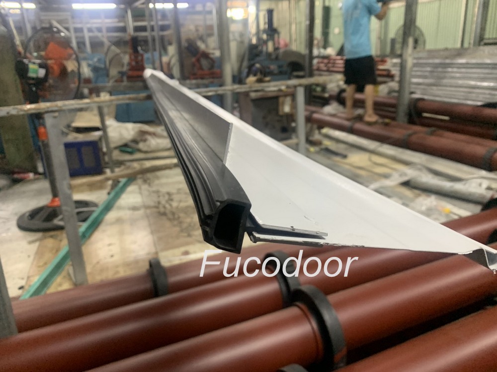 Cửa cuốn siêu trường sơn tĩnh điện dầy 1.6ly
