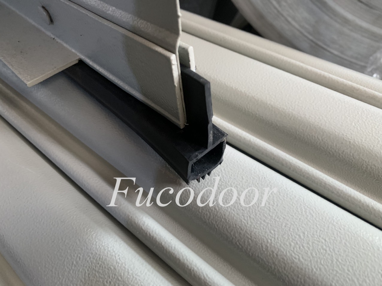 Cửa cuốn siêu trường dầy 1.8mm, 2mm