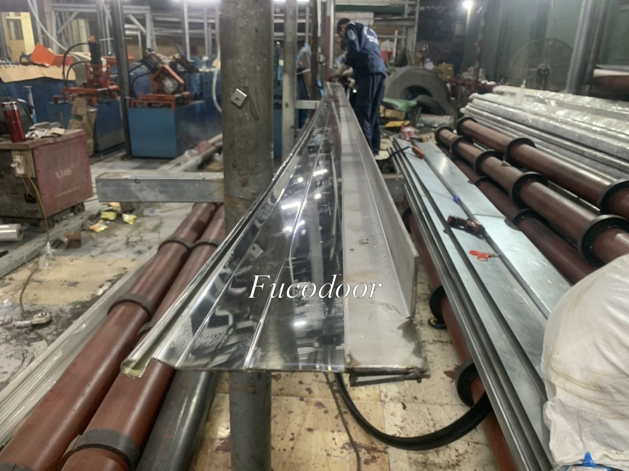 Cửa cuốn siêu trường INOX độ dầy 1ly