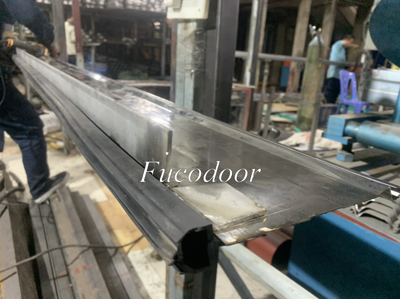 Cửa cuốn siêu trường INOX độ dầy 1ly