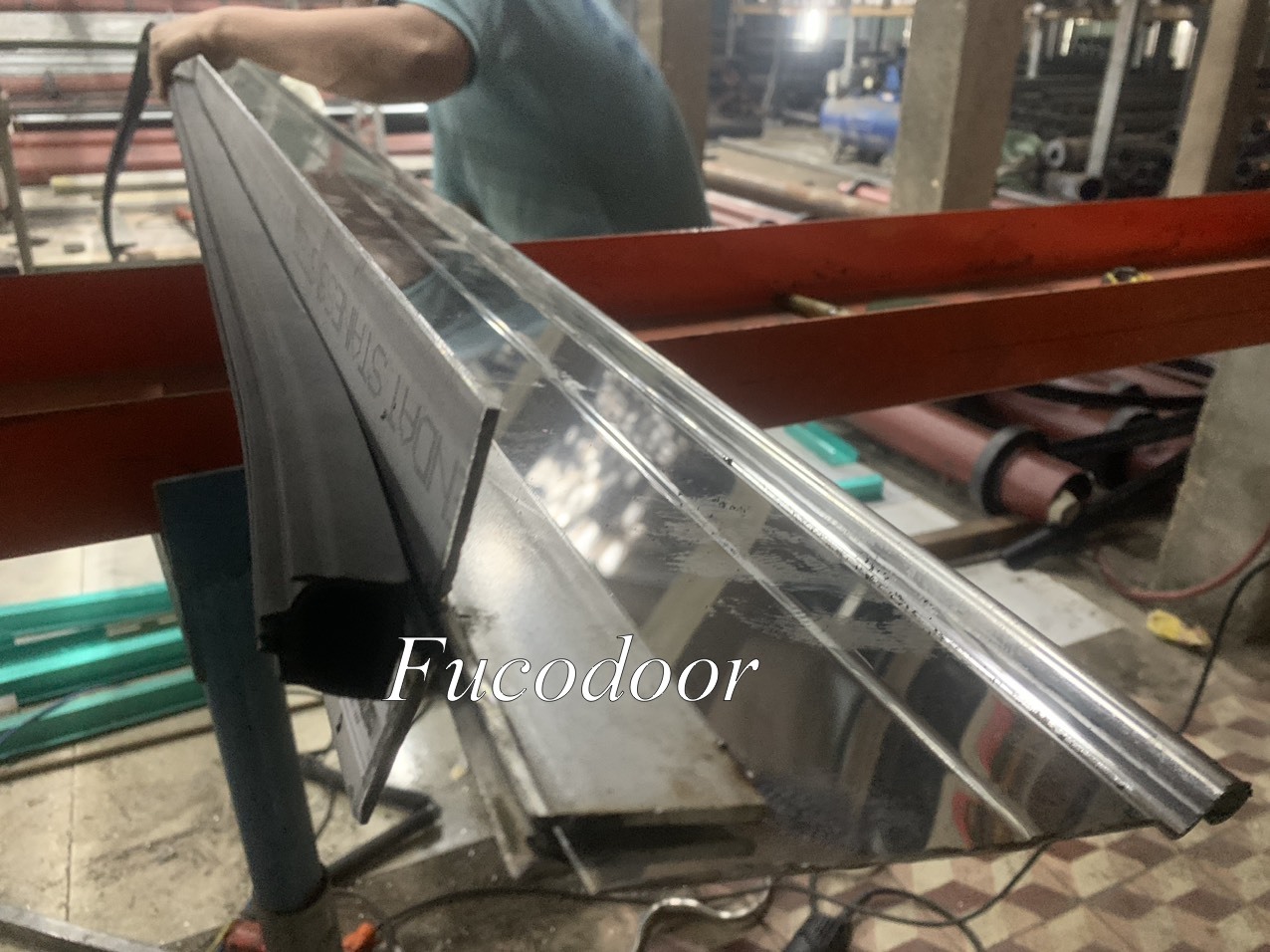 Cửa cuốn siêu trường INOX độ dầy 1.2ly