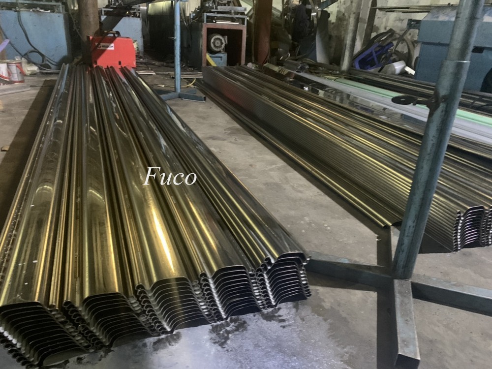 Cửa cuốn siêu trường INOX độ dầy 1.2ly