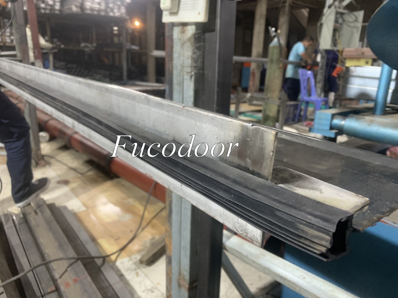 Cửa cuốn Đài Loan INOX dầy 0.6ly