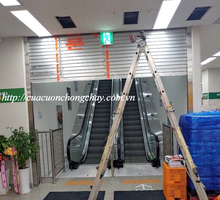 Cửa cuốn chống cháy tòa nhà fuco