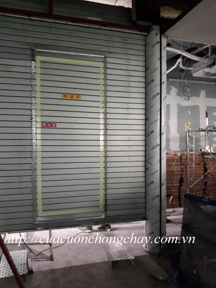 Cửa shutter door, Cửa sập ngăn cháy, cửa cuốn ngăn cháy 1 lớp