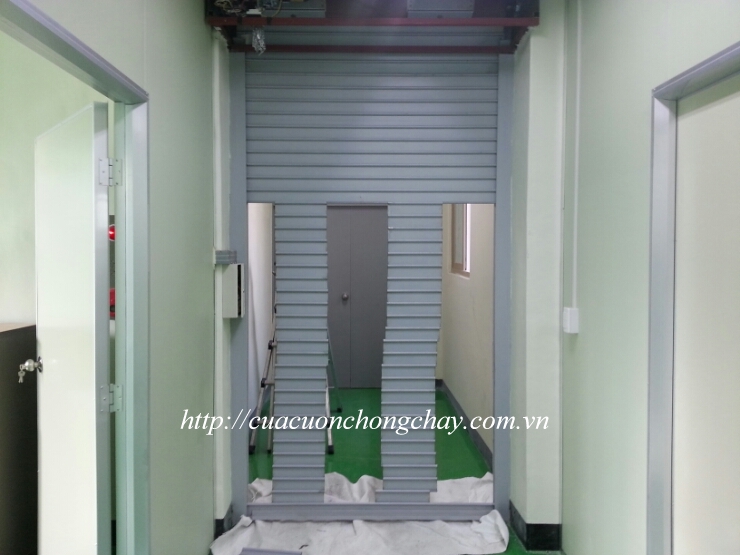 cắt cửa phụ, cửa cuốn chống cháy EGI 