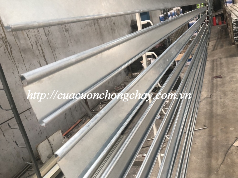 cửa cuốn siêu trường bản phẳng korea, hàn quốc độ dầy 1.4mm