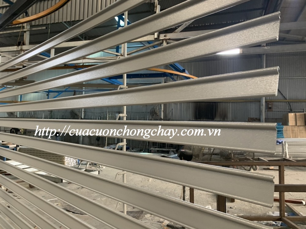 cửa cuốn siêu trường bản phẳng korea, hàn quốc độ dầy 1.4mm