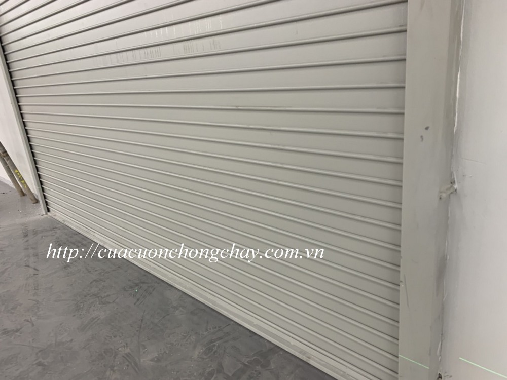 Cửa cuốn ngăn cháy nhà xưởng năm 2021