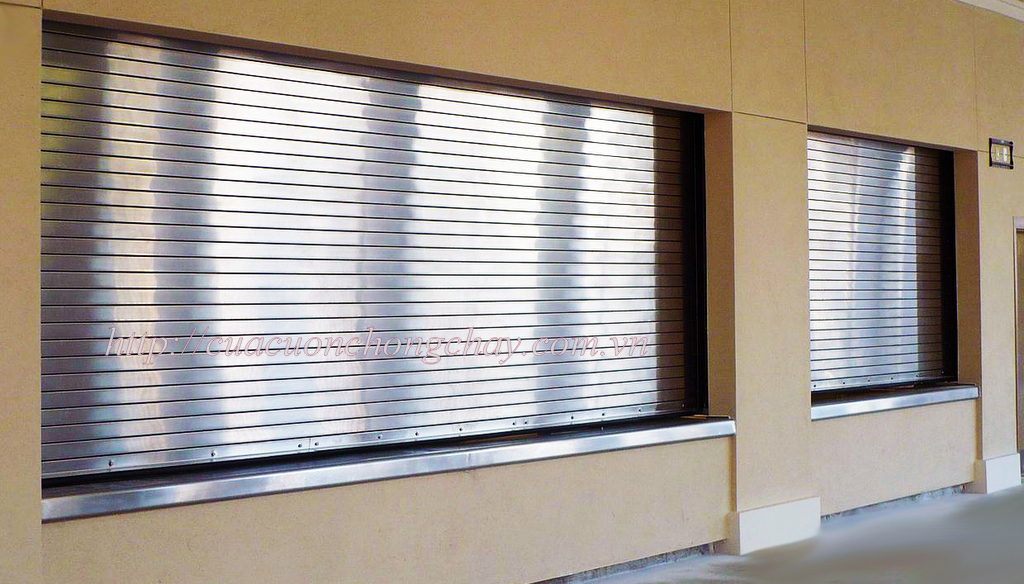 cửa cuốn chống cháy 2 lớp inox