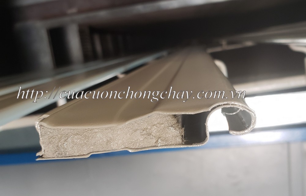 Cửa cuốn chống cháy 2 lớp, cửa cuốn chống cháy