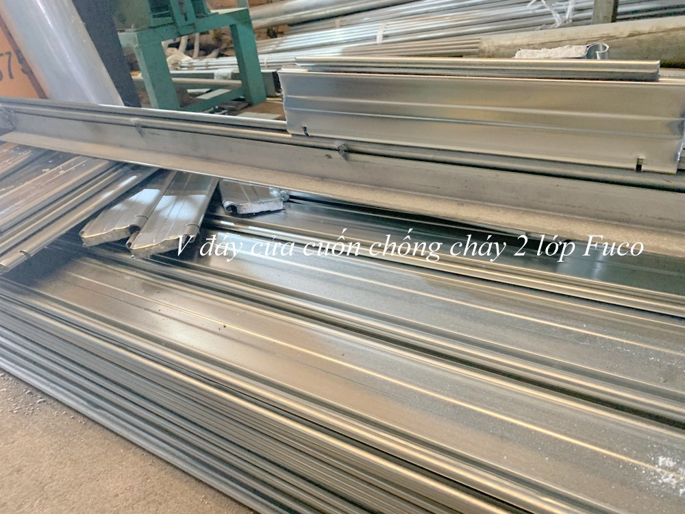 Cửa cuốn chống cháy 120 phút 2 lớp thép 1 lớp bông thủy tinh