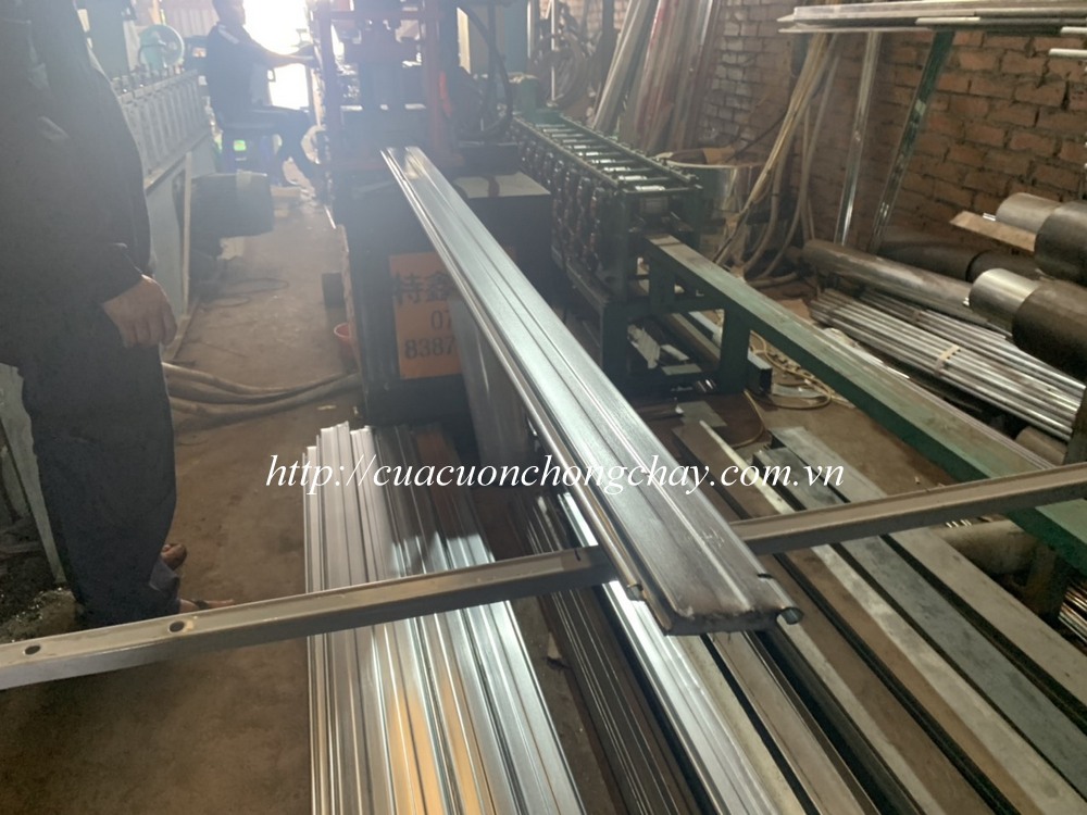 Cửa cuốn chống cháy bằng thép 2 lớp