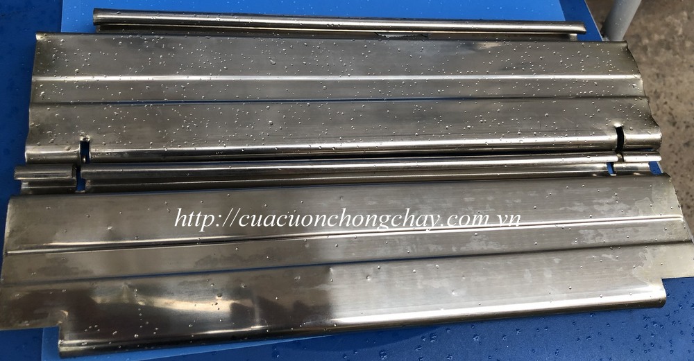 Cửa cuốn chống cháy 2 lớp INOX