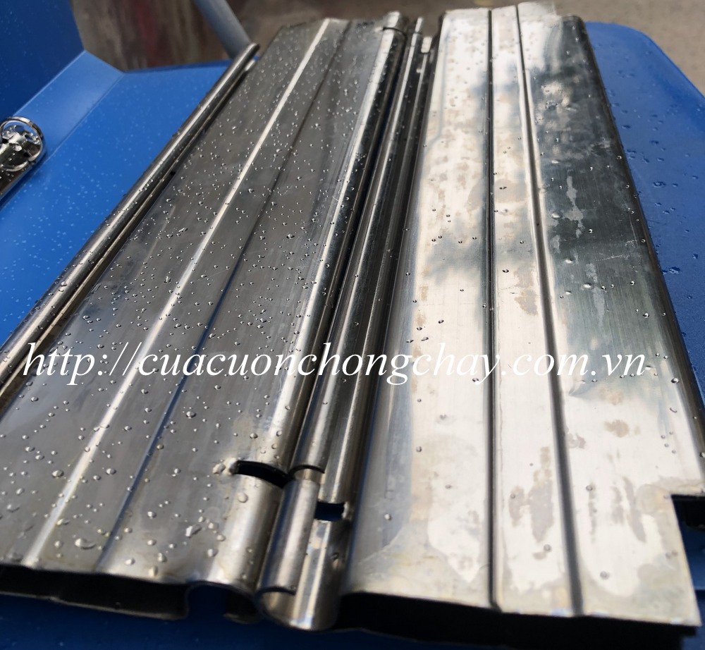 Cửa cuốn chống cháy 2 lớp INOX