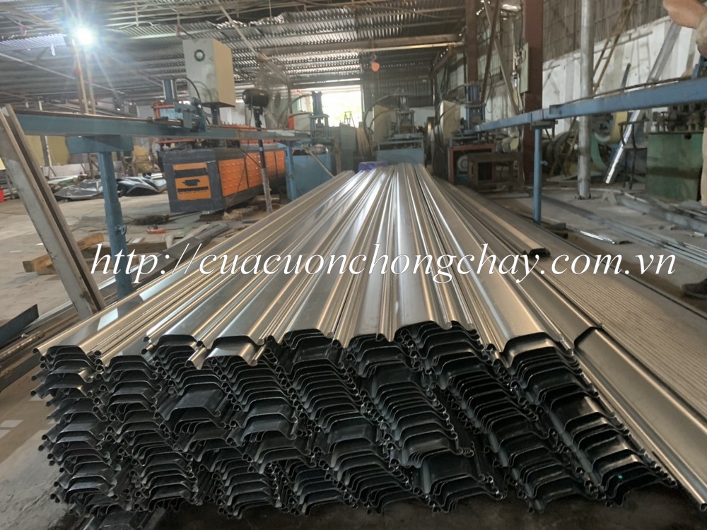  Cửa cuốn chống cháy thép FC100