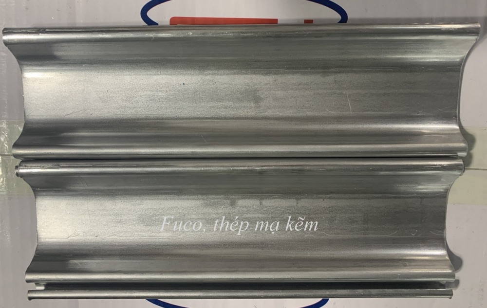 Cửa cuốn đài loan bản 7.5cm, dầy 0.8mm, sơn tĩnh điện,Cửa cuốn đài loan tại Hà Nội, Cửa cuốn Nhà Xưởng giá siêu rẻ