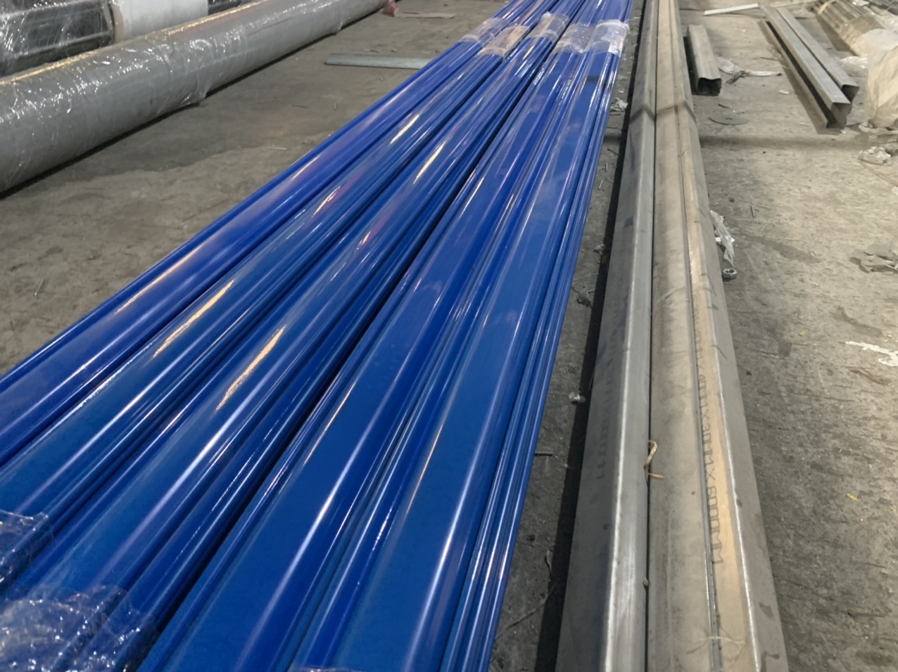 Báo giá cửa cuốn sắt Đài Loan