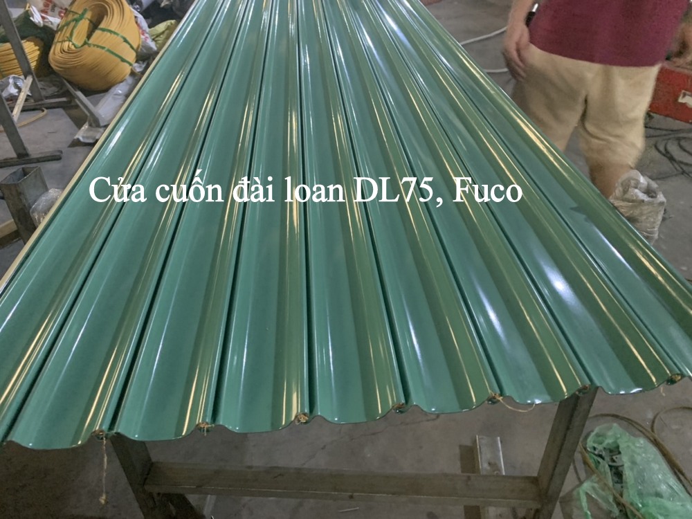 Cửa cuốn đài loan bản 7.5mm hay còn gọi là cửa cuốn tole,  Cửa cuốn Đài Loan giá rẻ