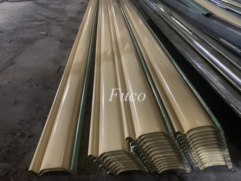 Cửa cuốn đài loan bản 7.5mm hay còn gọi là cửa cuốn tole