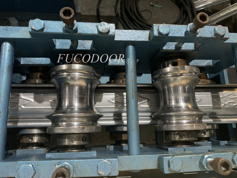 Cửa cuốn Đài Loan, giá cửa cuốn tại hà nội, cửa cuốn 