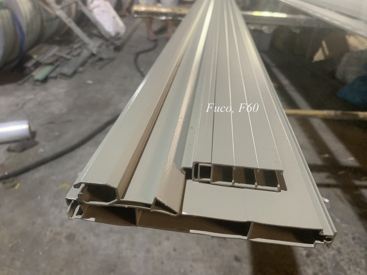 mẫu cửa cuốn khe thoáng nhôm, công nghệ Đức Fuco, mẫu F60