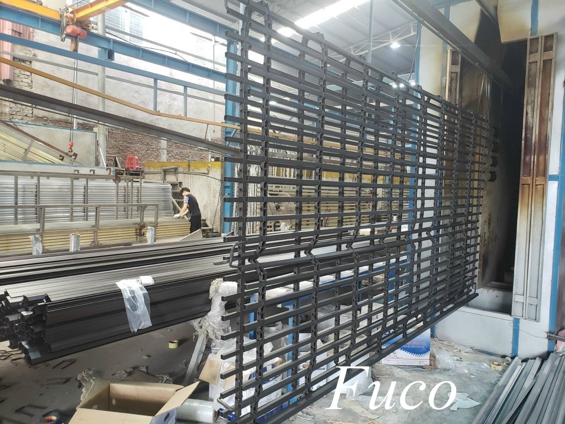 Cửa cuốn song ngang hộp 20x20, sơn tĩnh điện