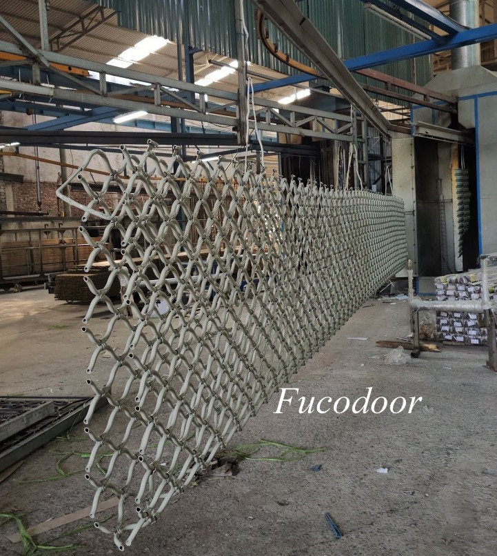 Cửa cuốn mắt võng sơn tĩnh điện Fucodoor, lớn nhất