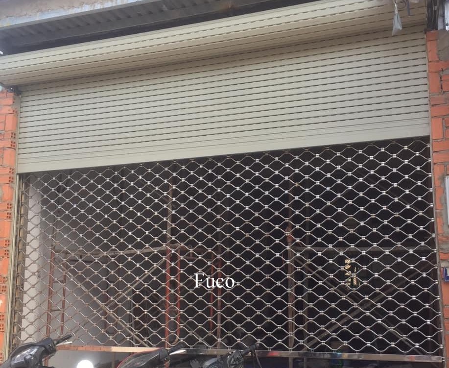 Giá cửa cuốn mắt võng inox