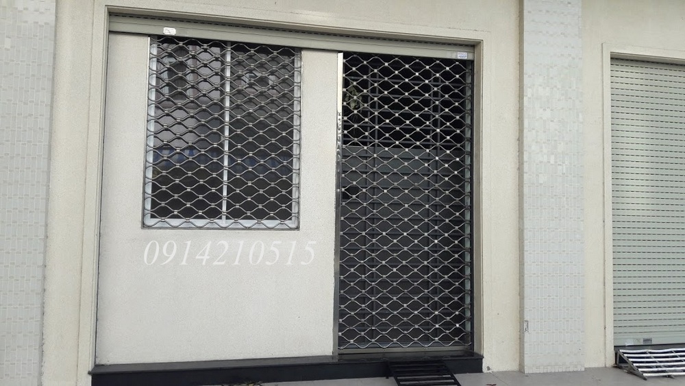 Cửa cuốn lưới mắt võng