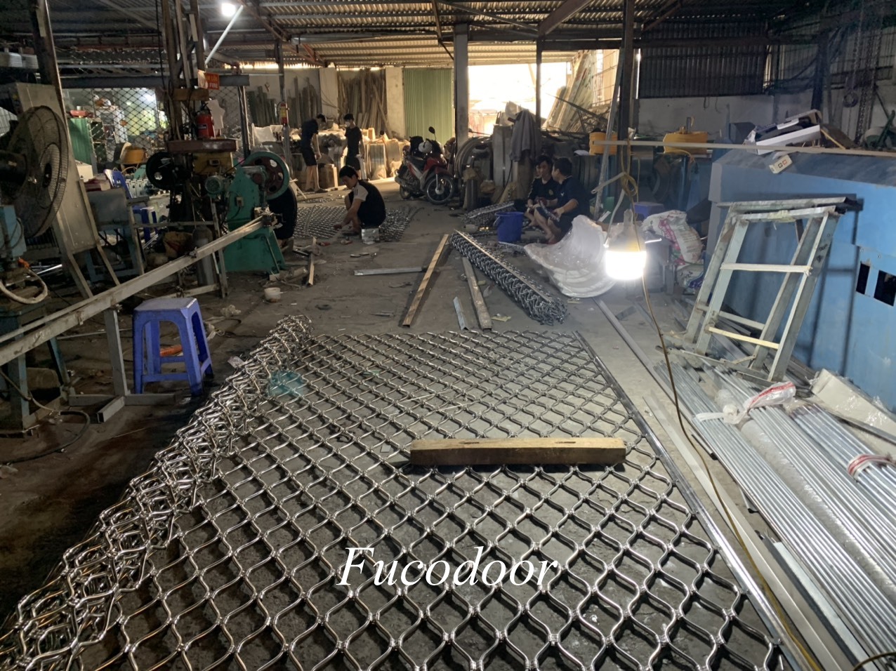 Bảng Báo Giá Cửa Cuốn Mắc Võng, Mắt Võng, Mắt Cáo, inox