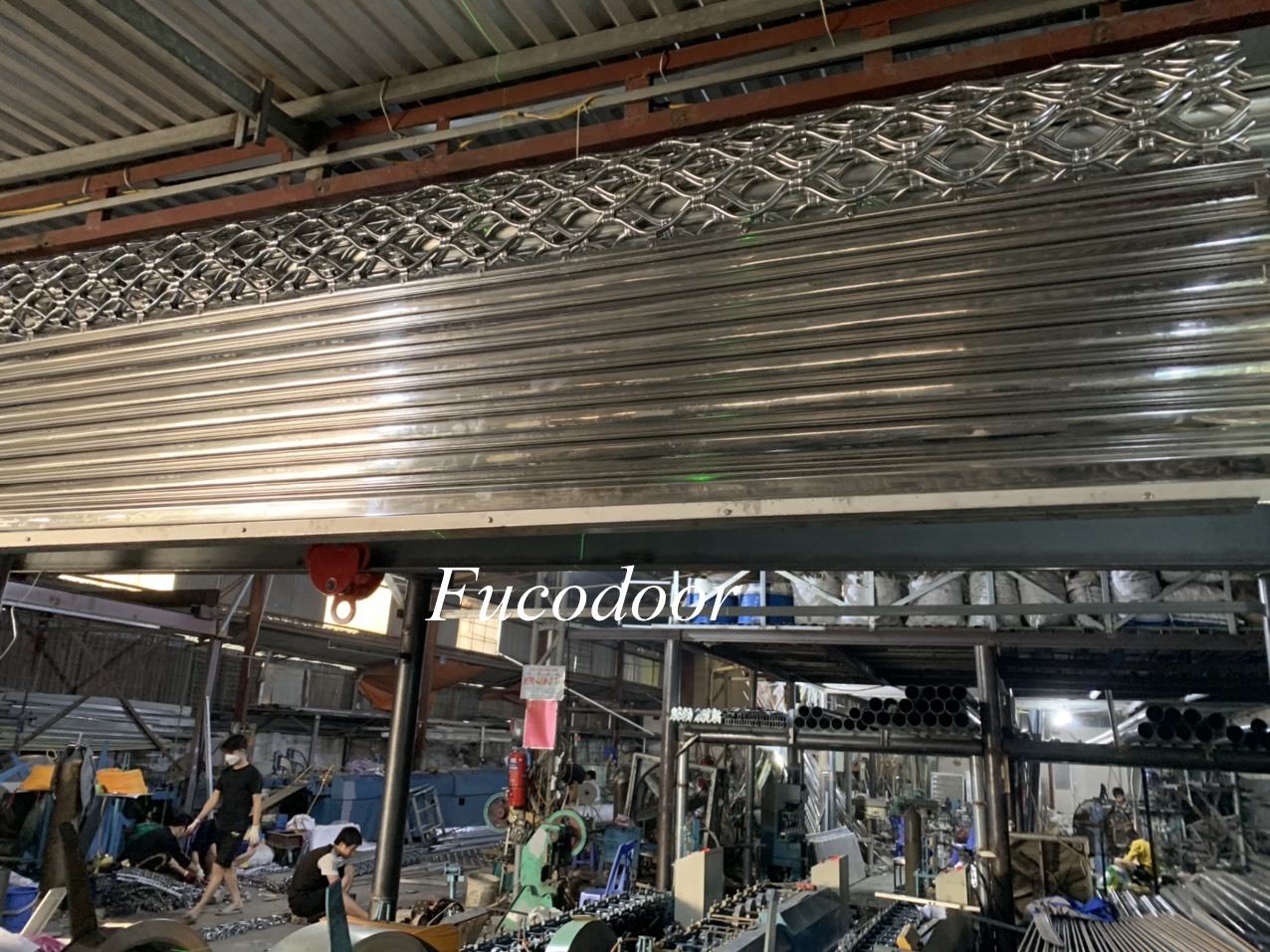 Báo giá cửa cuốn mắt lưới, cửa cuốn mắt võng