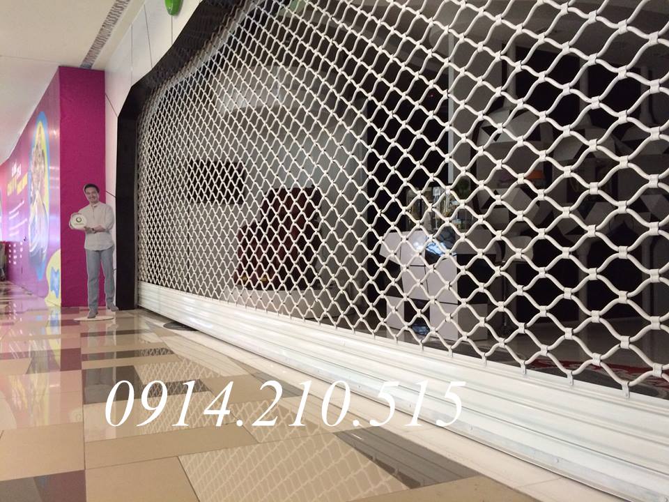 Cửa Cuốn Lưới Mắc Võng Sơn Tĩnh Điện