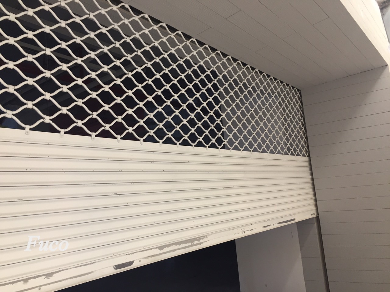 Cửa Cuốn Lưới Mắc Võng Sơn Tĩnh Điện