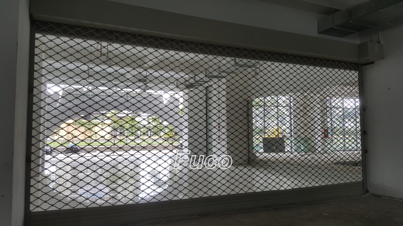 Cửa Cuốn Lưới Mắc Võng Sơn Tĩnh Điện