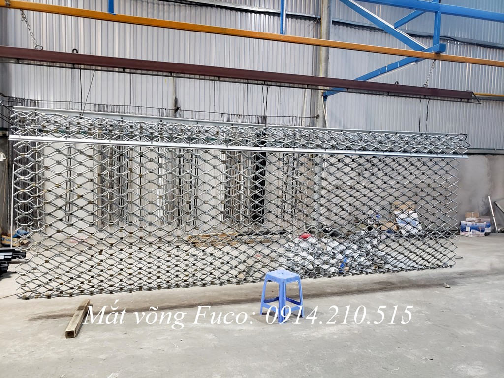 Cửa Cuốn Lưới Mắc Võng Sơn Tĩnh Điện