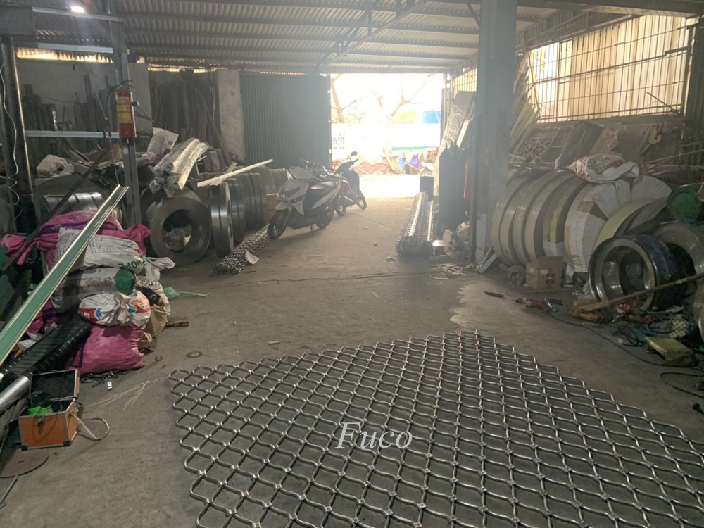 Cửa cuốn mắc võng, Cửa lưới mắt võng