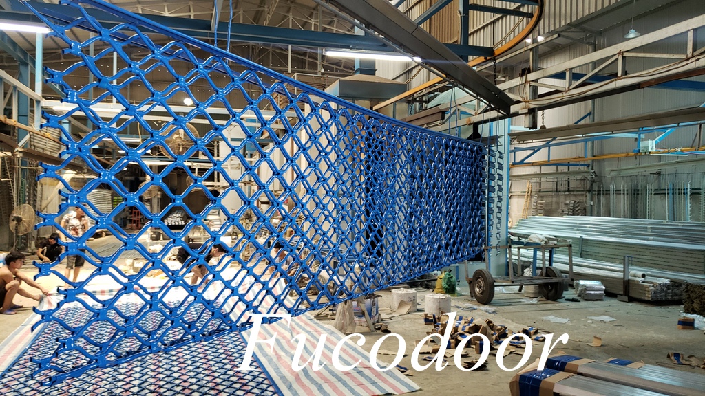 Cửa cuốn mắc võng, Cửa lưới mắt võng