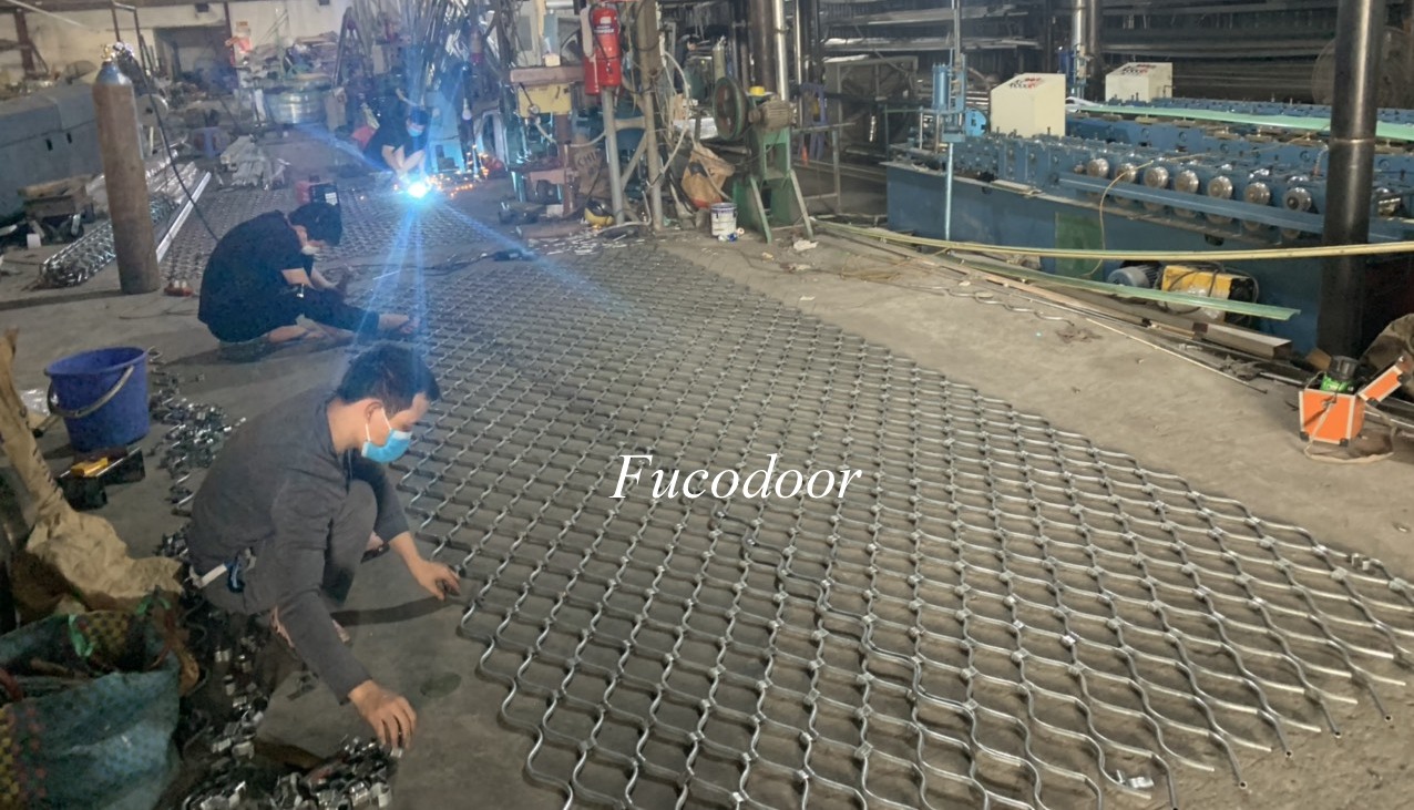 Giá Cửa cuốn Mắt Võng tại Yên Bái
