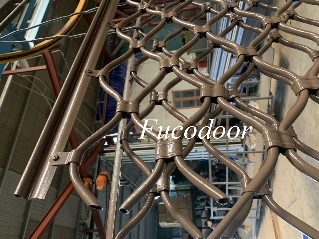 Cửa Cuốn Lưới Mắc Võng Sơn Tĩnh Điện 