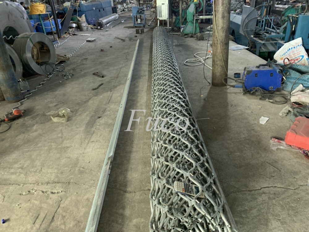 Báo giá cửa cuốn lưới, cửa cuốn mắt võng, cửa cuốn mắt lưới, cửa cuốn mắc lưới