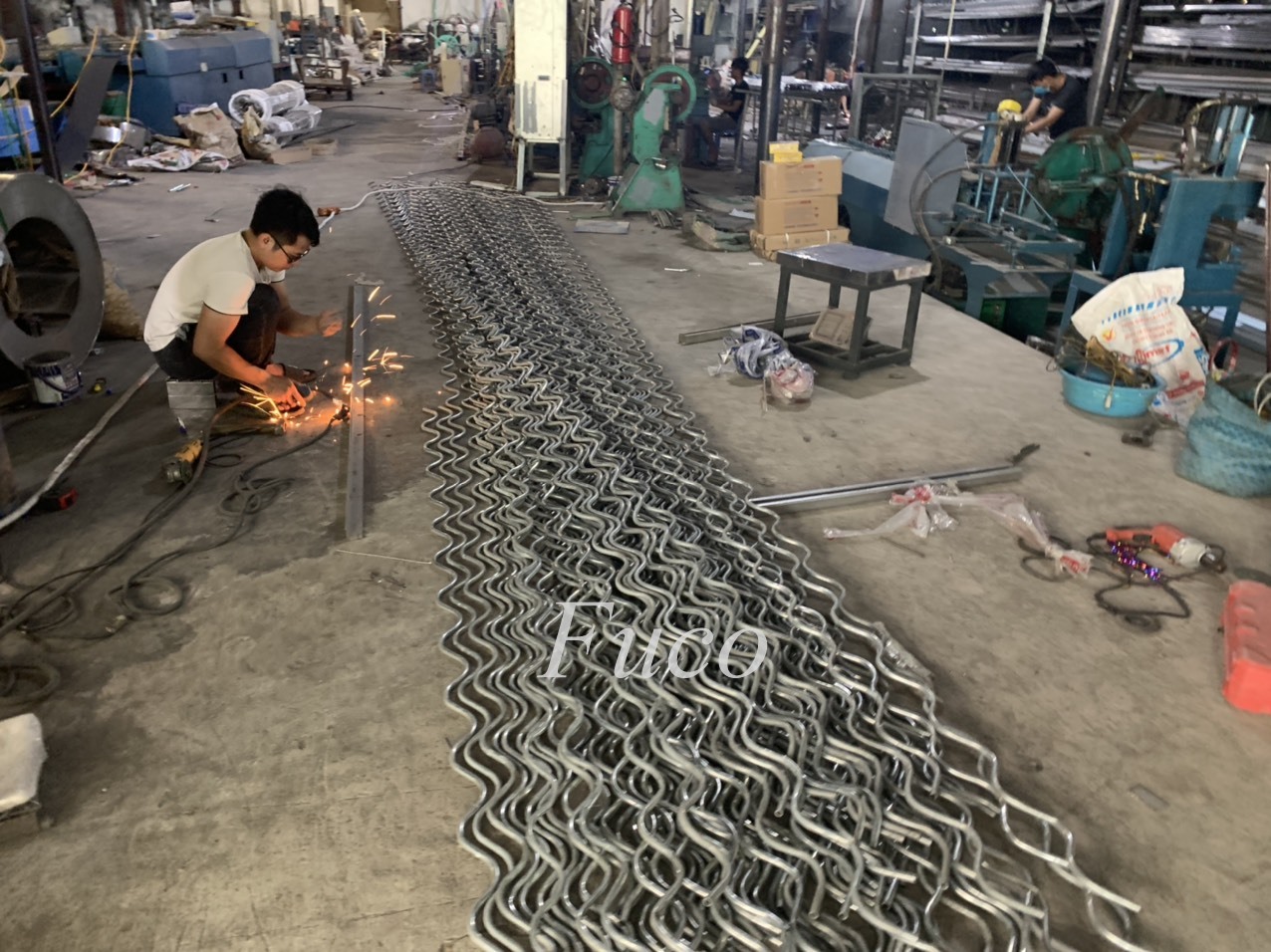 Cửa cuốn mắc võng inox, cửa cuốn mắt cáo, cửa cuốn lưới, cửa cuốn siêu thoáng