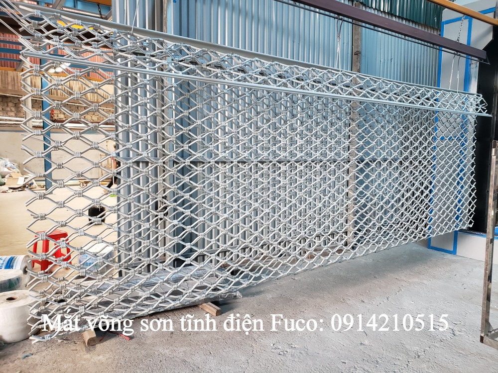 Báo giá cửa cuốn lưới mắt võng sơn tĩnh điện