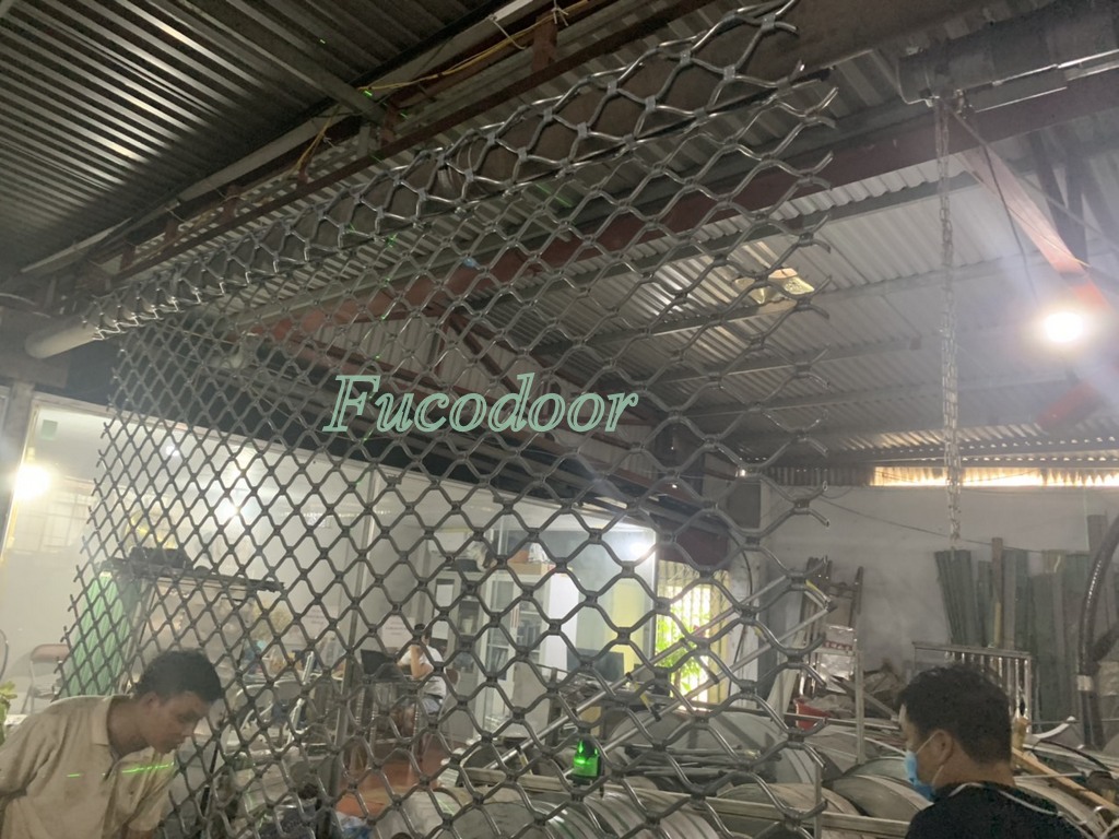 Cửa cuốn Mắt Võng tại  Quảng Ngãi